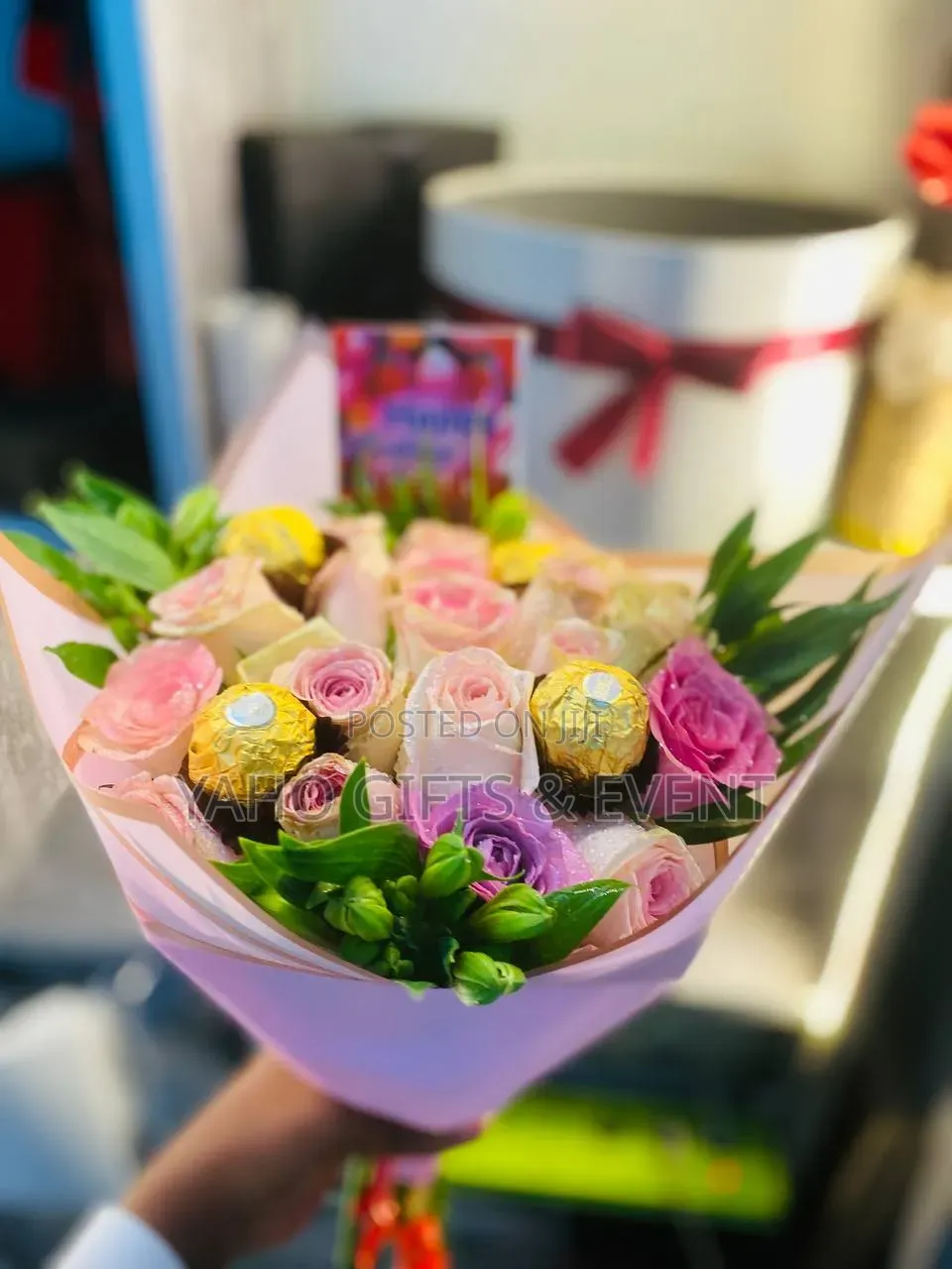 Bouquet With Chocolate Gift