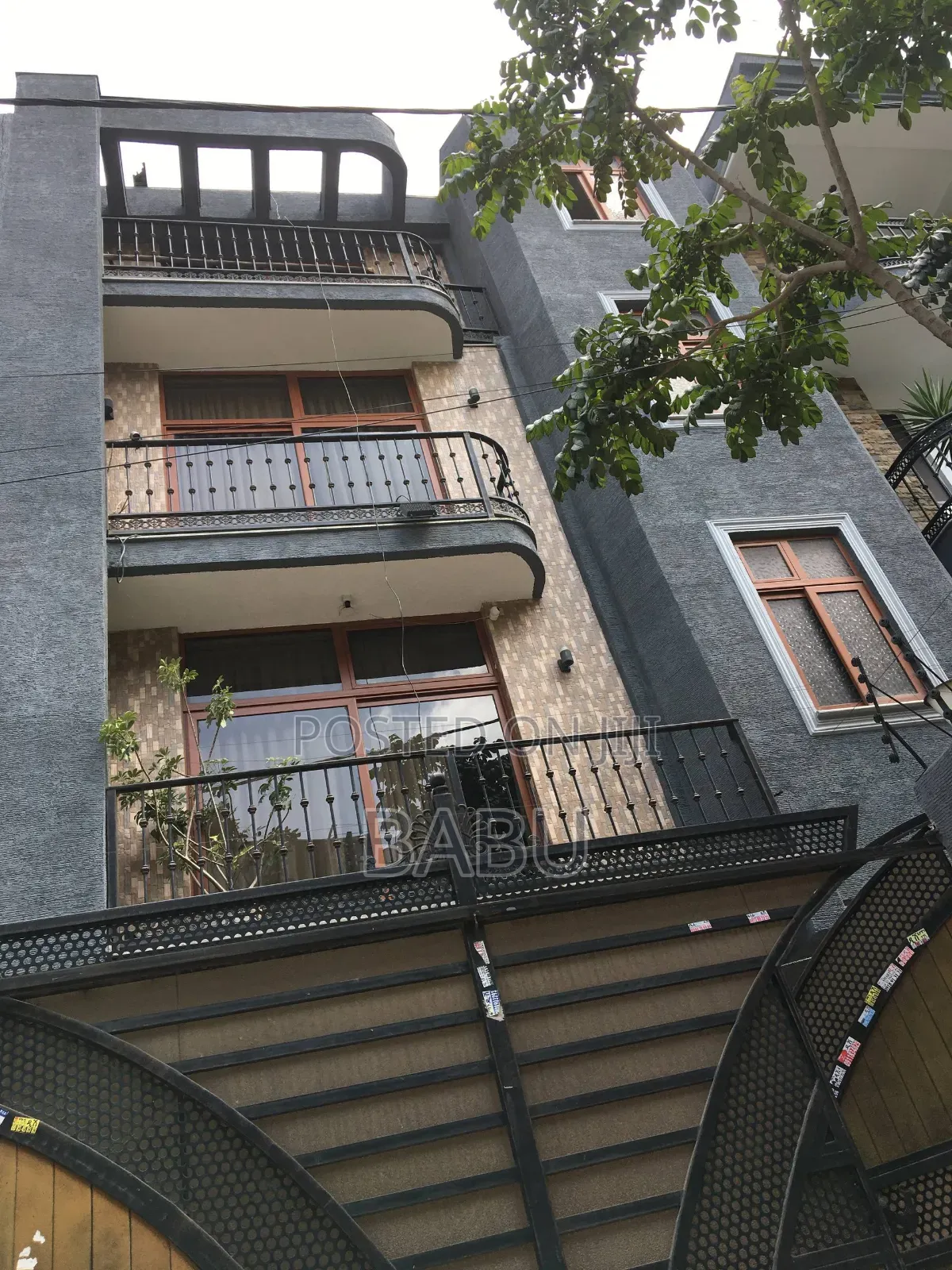Furnished 5bdrm House in Bole for sale