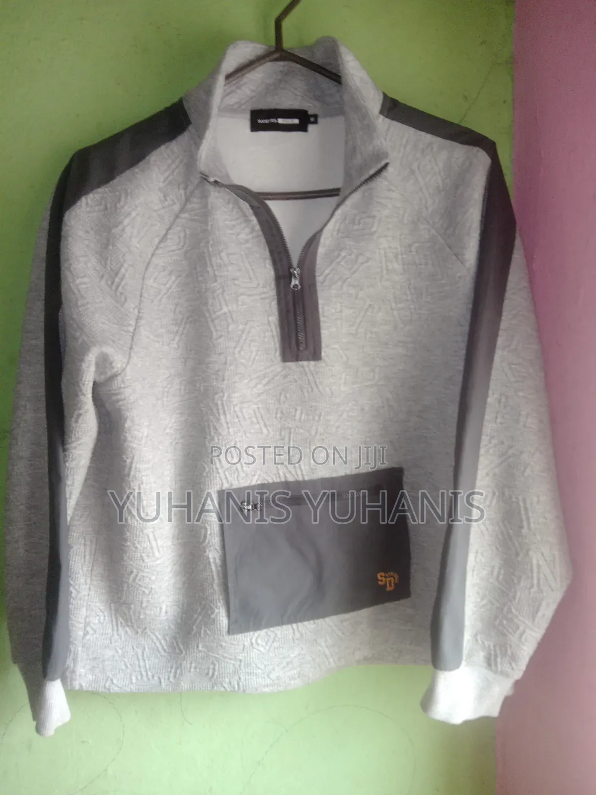 Shirt/ሹራብ/Sweater