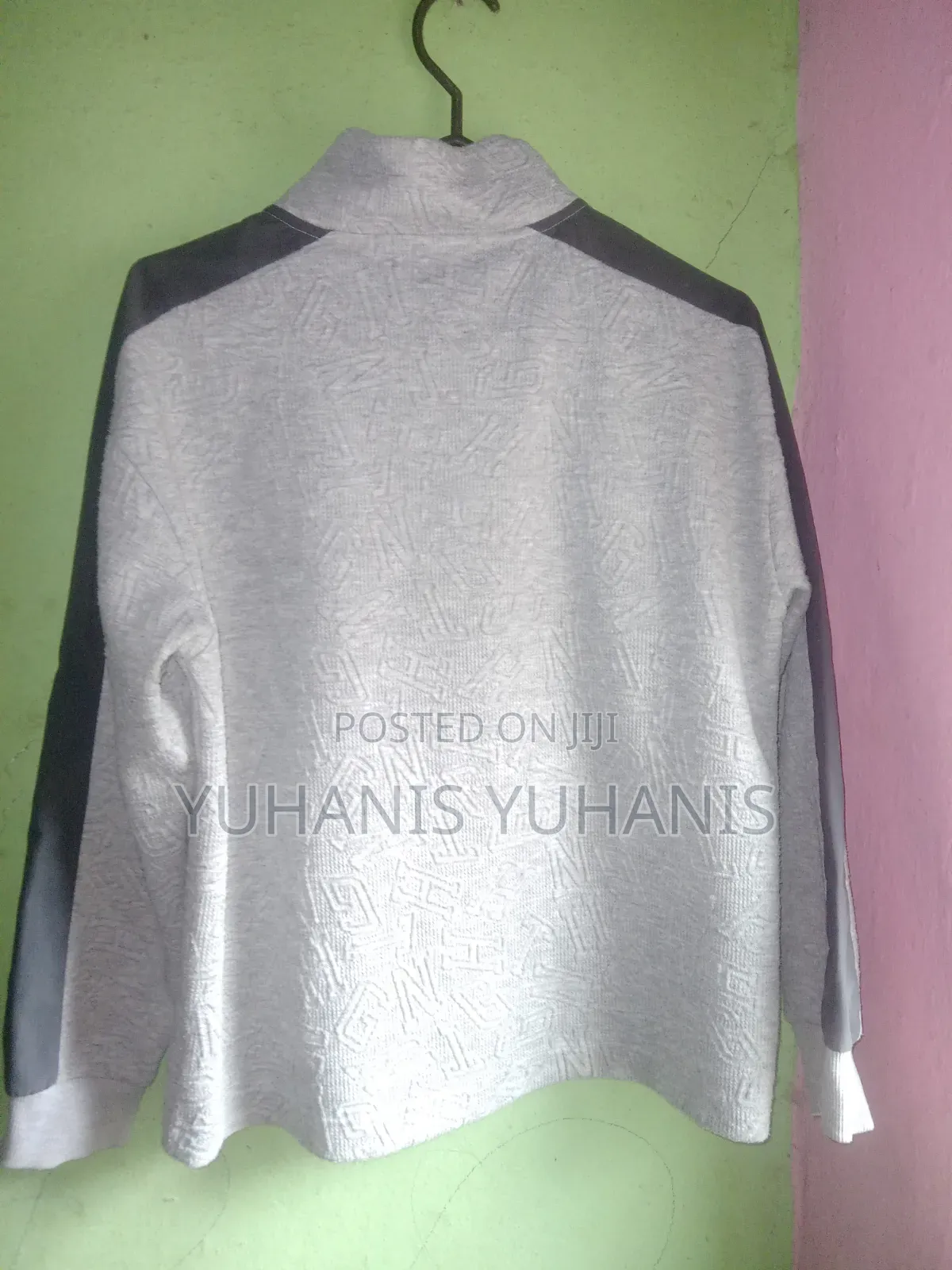 Shirt/ሹራብ/Sweater