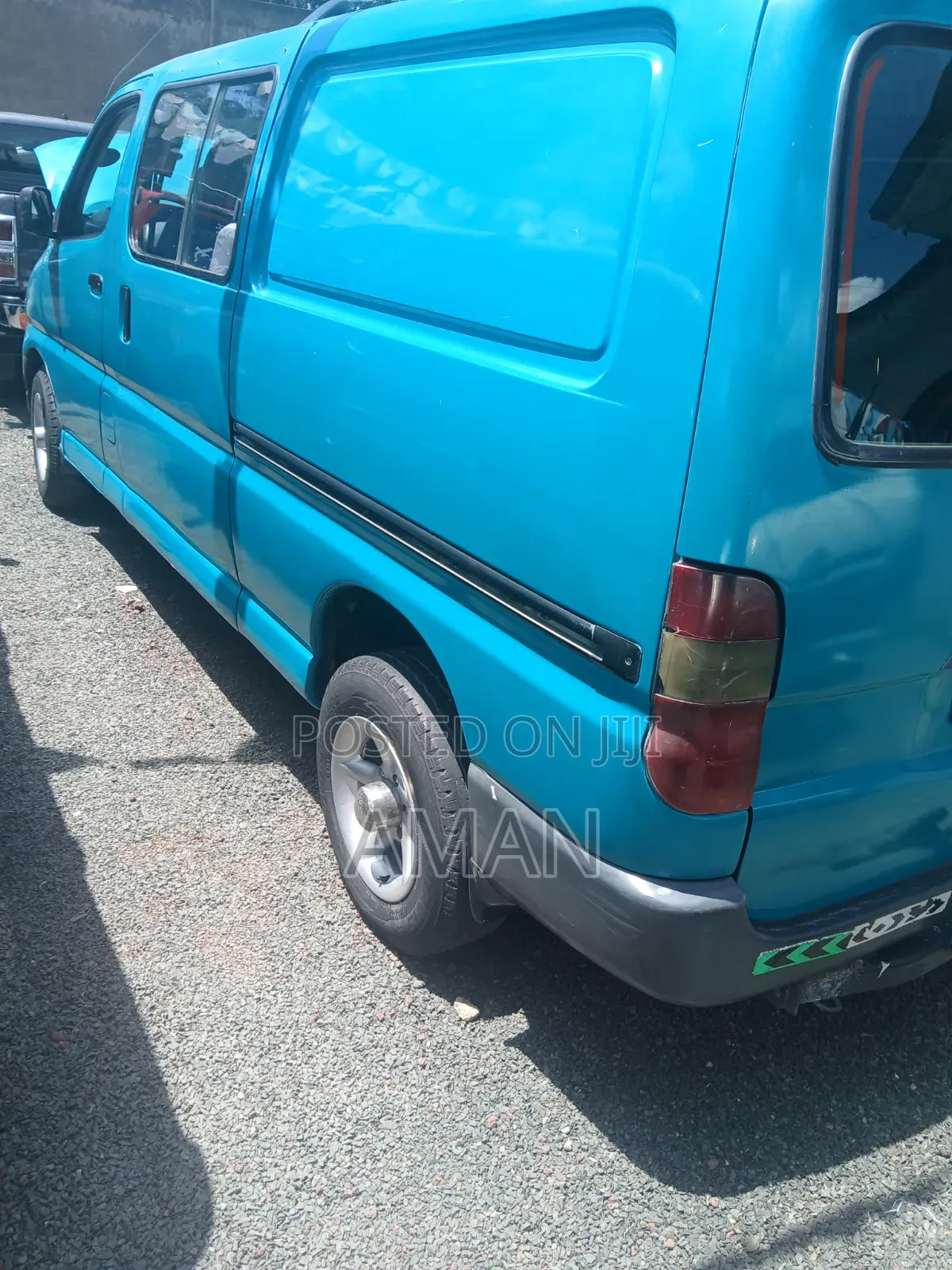 Toyota HiAce 2001 Green