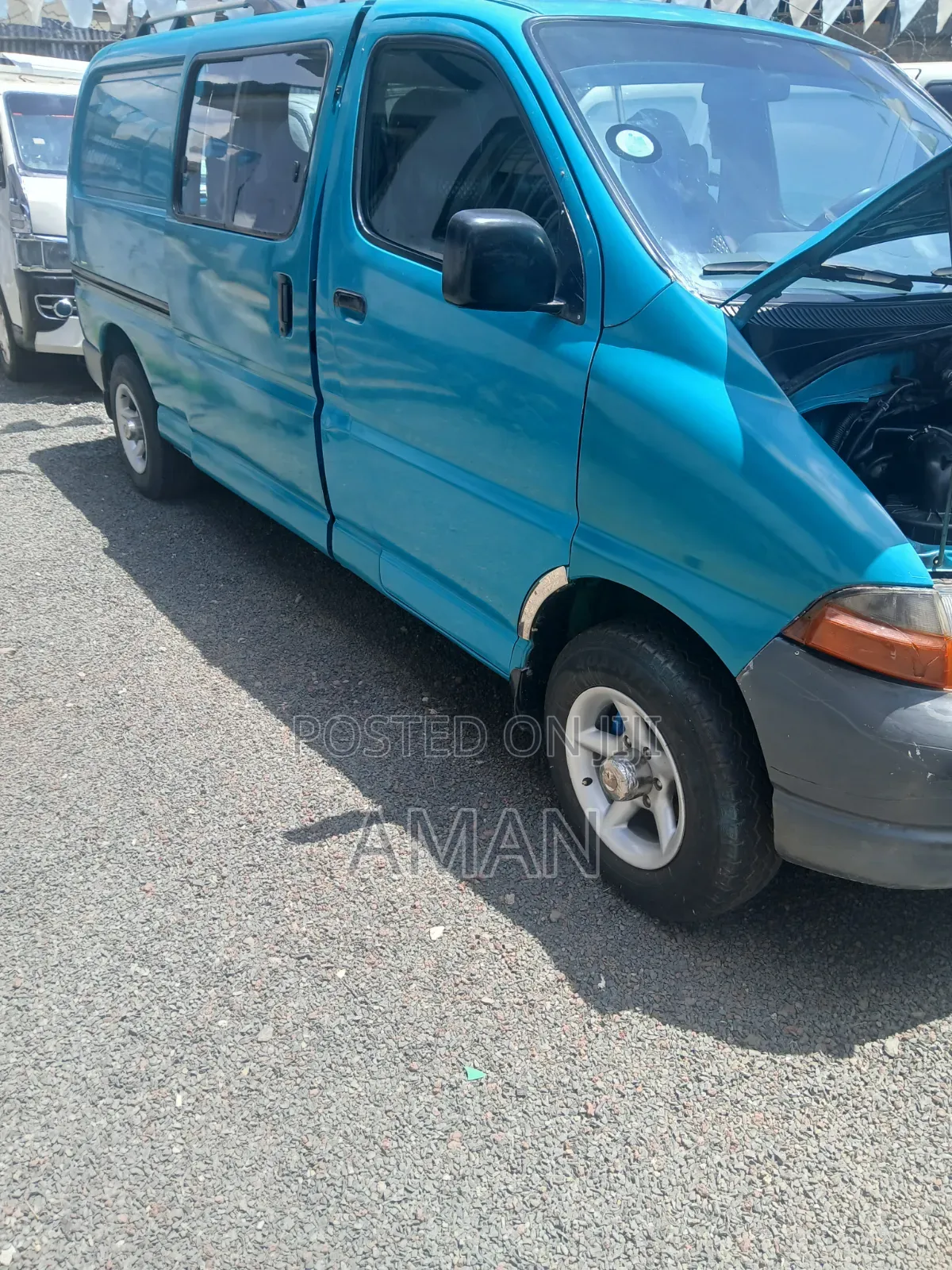 Toyota HiAce 2001 Green