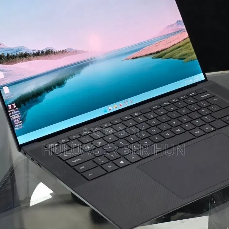 New Laptop Dell Precision 5550 16GB Intel Core i7 SSD 512GB
