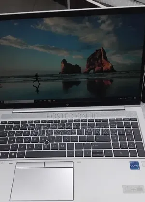 New Laptop HP EliteBook 850 G8 16GB Intel Core i5 SSD 512GB