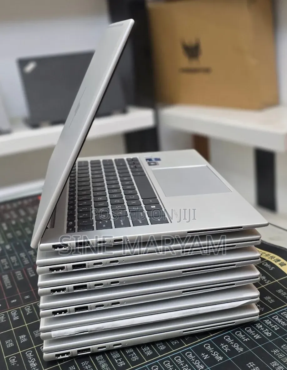 New Laptop HP EliteBook 840 G9 16GB Intel Core i7 SSD 512GB