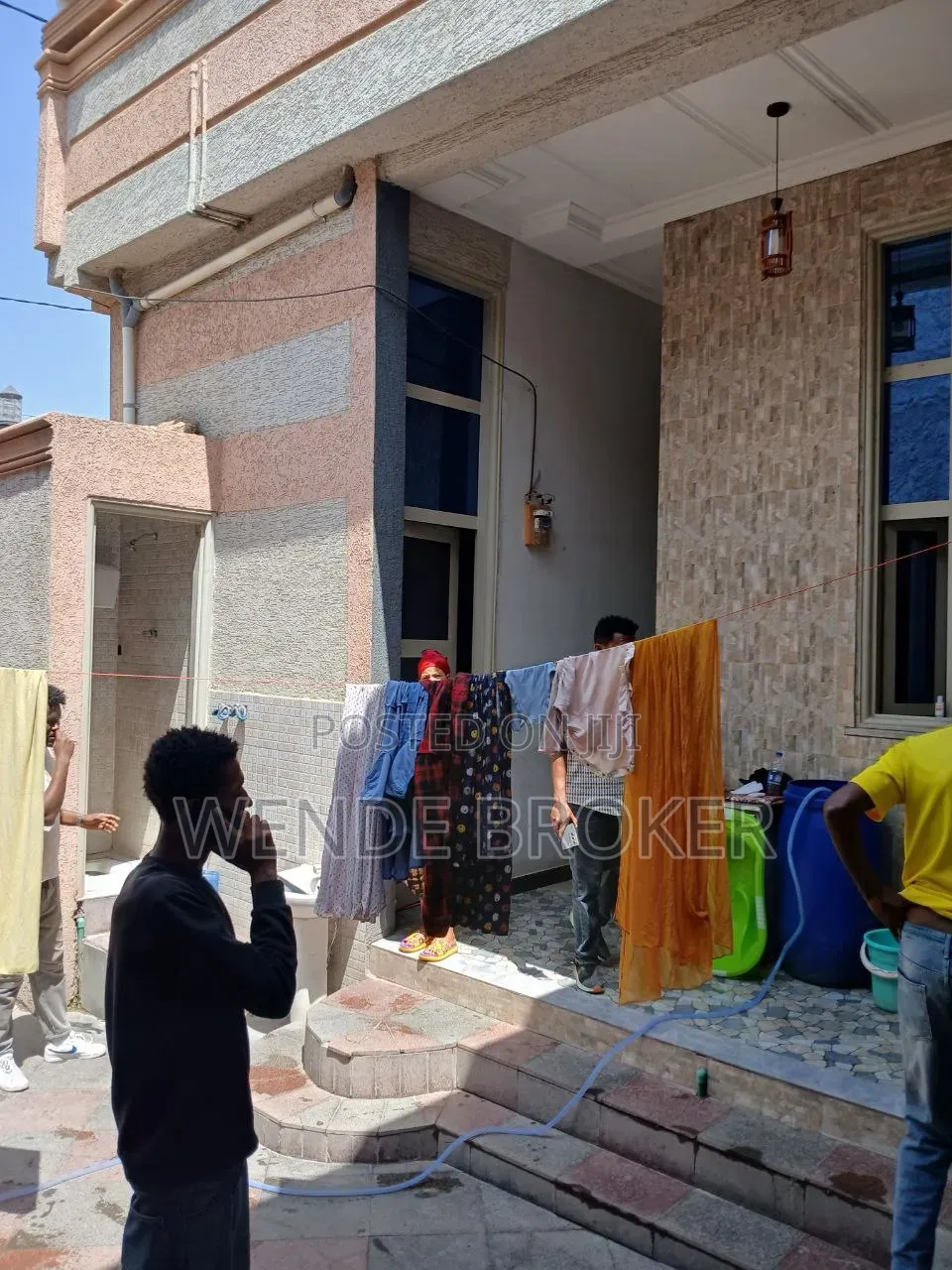 Furnished 5bdrm House in ዱከም ከተማ, Oromia-Finfinne for sale