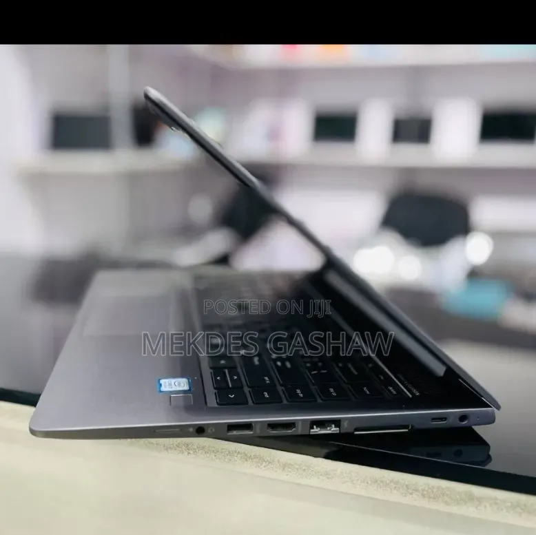 New Laptop HP ZBook Studio G5 8GB Intel Core i7 SSD 512GB