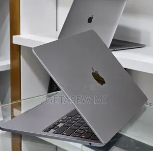 New Laptop Apple MacBook Air 2022 M2 8GB Apple M2 SSD 256GB