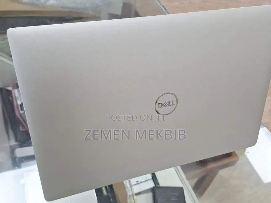 New Laptop Dell XPS 15 16GB Intel Core i5 SSD 512GB