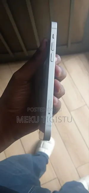 Apple iPhone 12 128 GB White