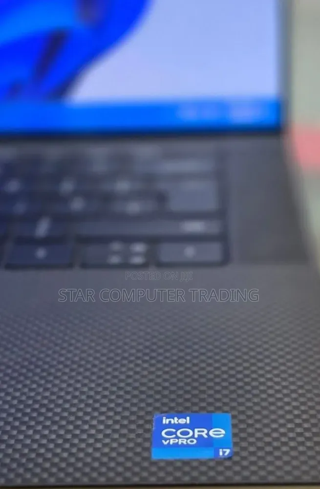 New Laptop Dell Precision 5560 16GB Intel Core i7 SSD 512GB