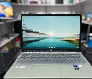 New Laptop HP Stream Notebook 16GB Intel Core i5 SSD 512GB