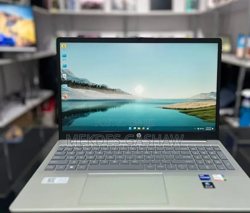 New Laptop HP Stream Notebook 16GB Intel Core i5 SSD 512GB