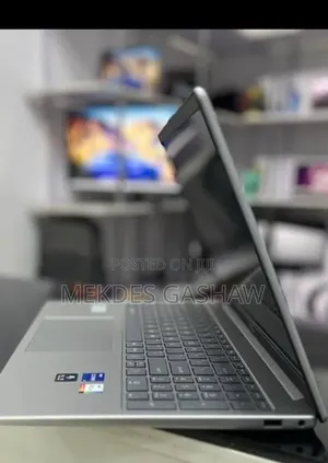 New Laptop HP Stream Notebook 16GB Intel Core i5 SSD 512GB