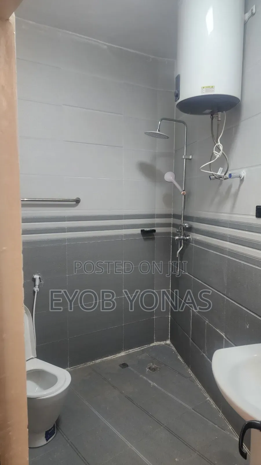 Furnished 3bdrm Apartment in የሚሸጥ አፓርታማ ቦሌ, Bole for sale