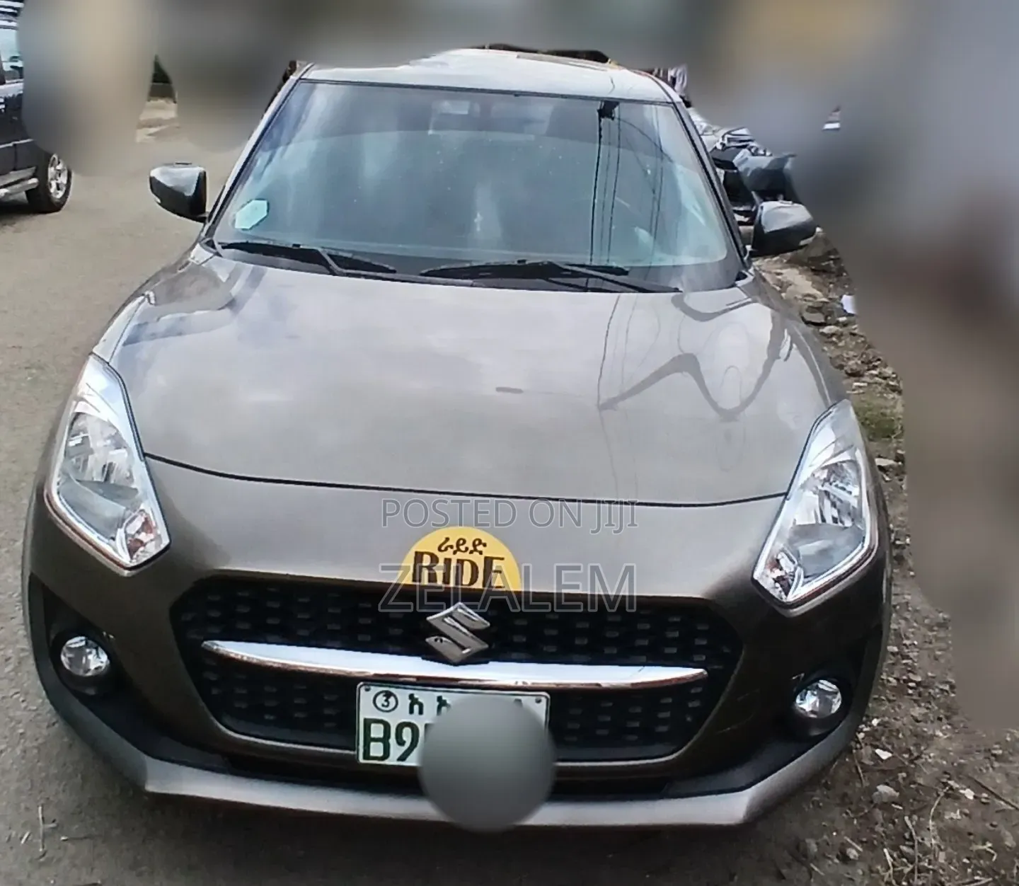 Suzuki Swift 2022 Brown