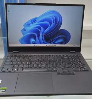 New Laptop Lenovo Legion 5 24GB Intel Core i7 SSD 1T