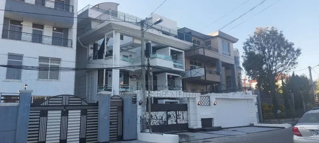 Furnished 12bdrm Mansion in Kirkos for sale