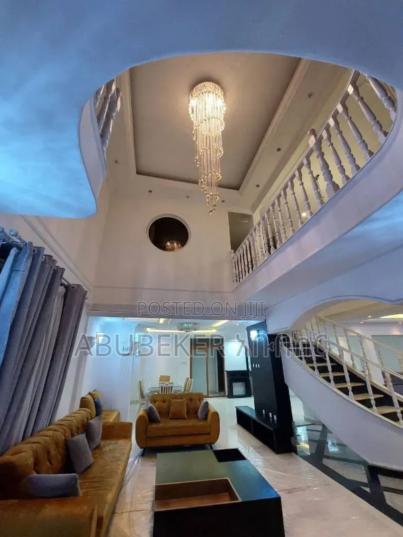 Furnished 12bdrm Mansion in Kirkos for sale