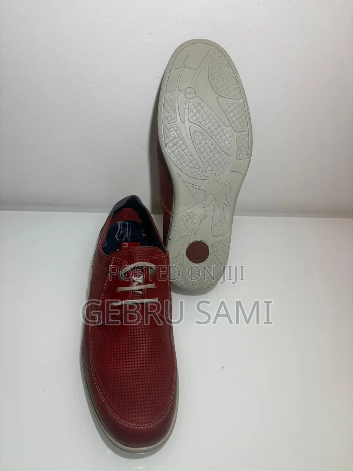 Man Shoes It's a Classic Shoes