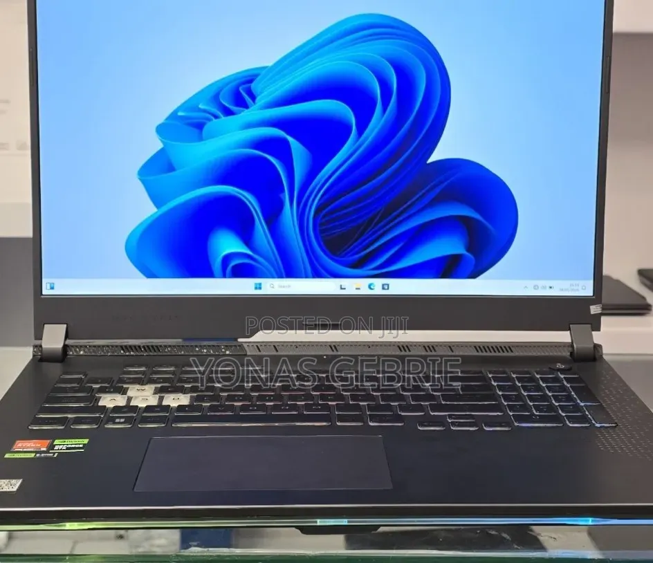 New Laptop Asus G71G 16GB AMD Ryzen 9 SSD 1T