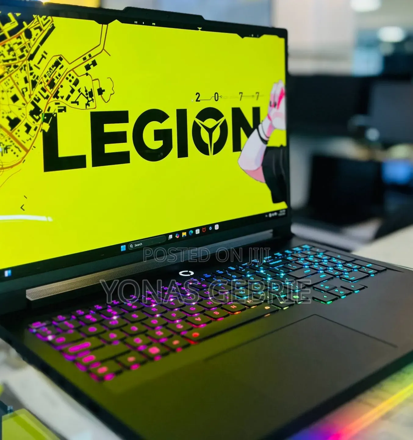 New Laptop Lenovo Legion Pro 7 64GB Intel Core Ultra 9 SSD 2T