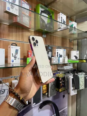New Apple iPhone 12 Pro Max 128 GB White