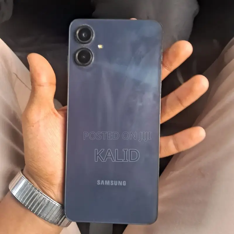 Samsung Galaxy A06 64 GB Black