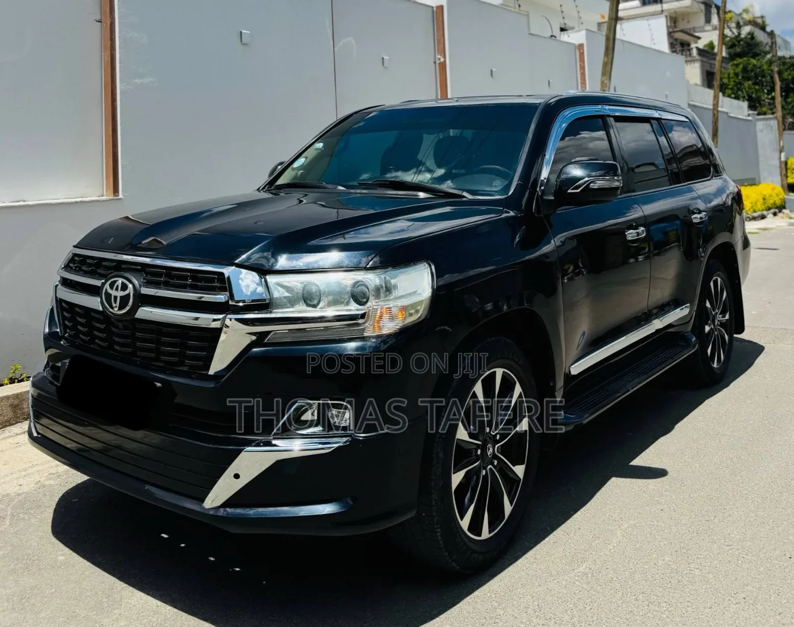 Toyota Land Cruiser 2012