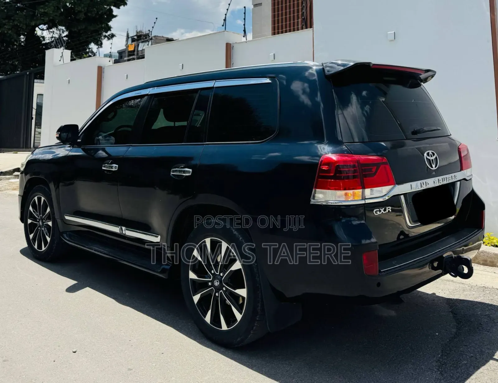 Toyota Land Cruiser 2012