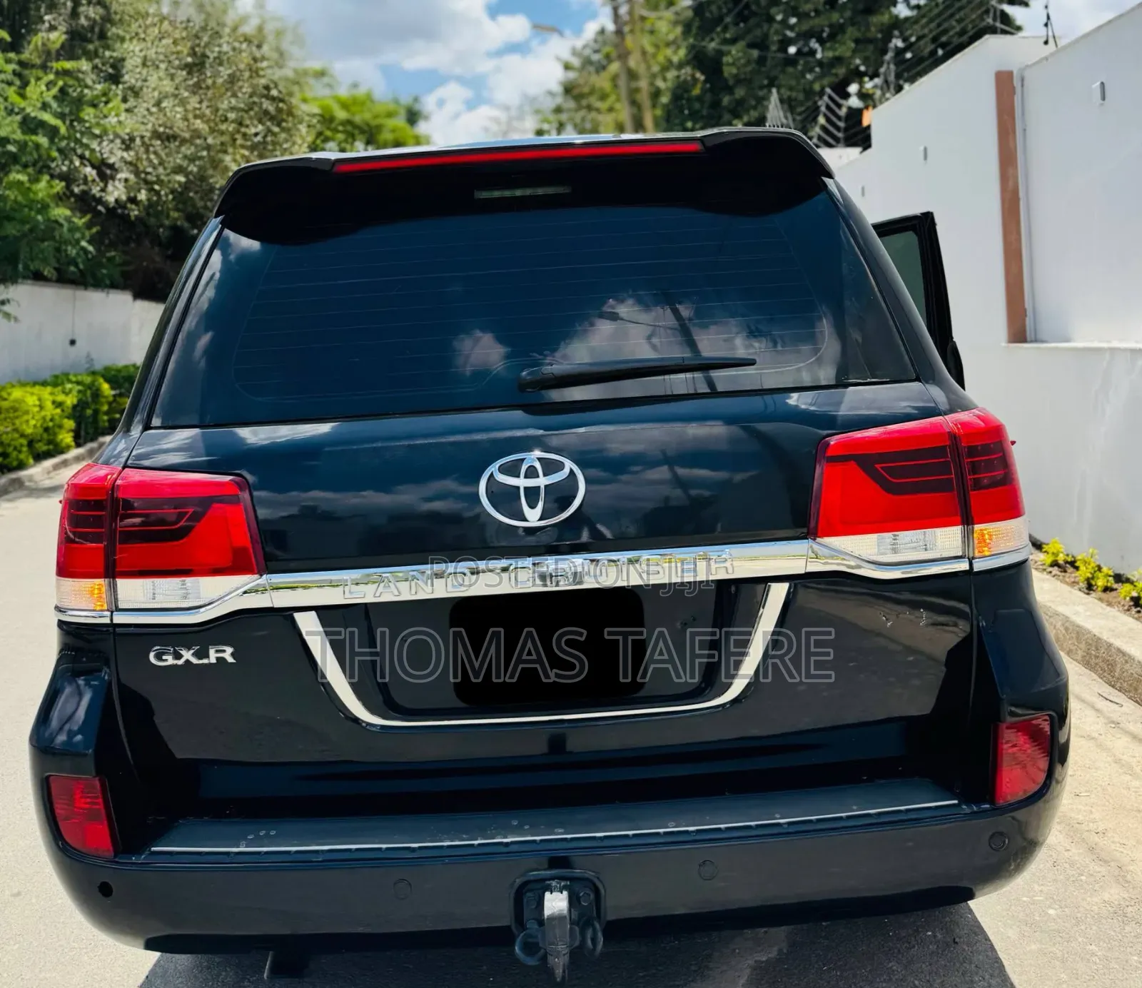 Toyota Land Cruiser 2012