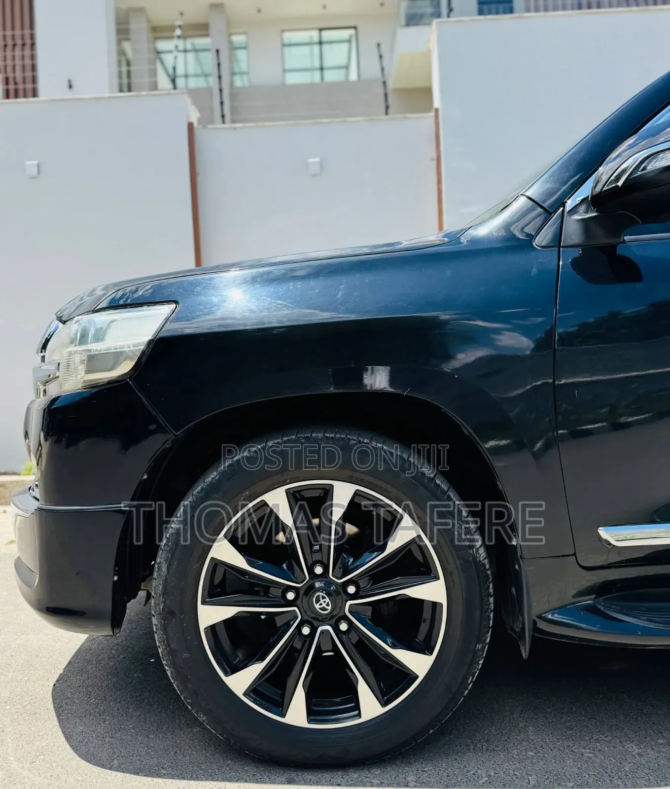 Toyota Land Cruiser 2012