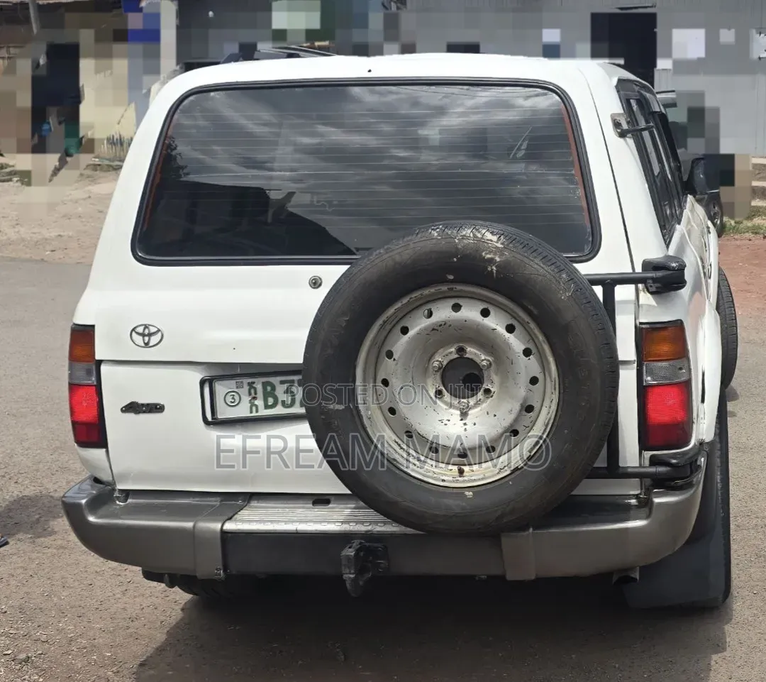 Toyota Land Cruiser 1995