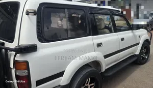Toyota Land Cruiser 1995
