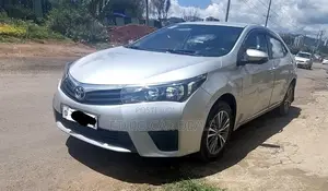 Toyota Corolla 2015 Silver