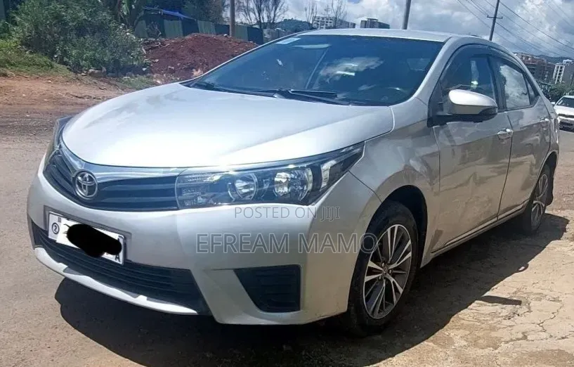 Toyota Corolla 2015