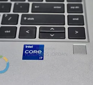 New Laptop HP EliteBook 640 G9 16GB Intel Core i7 SSD 512GB
