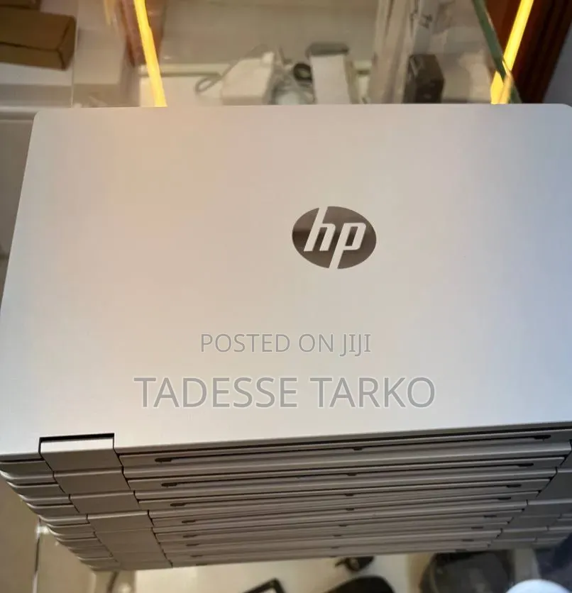 New Laptop HP OmniBook 5 Flip 14-fp0023dx 16GB Intel Core 7 SSD 512GB