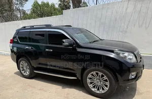 Toyota Land Cruiser 2014 Black