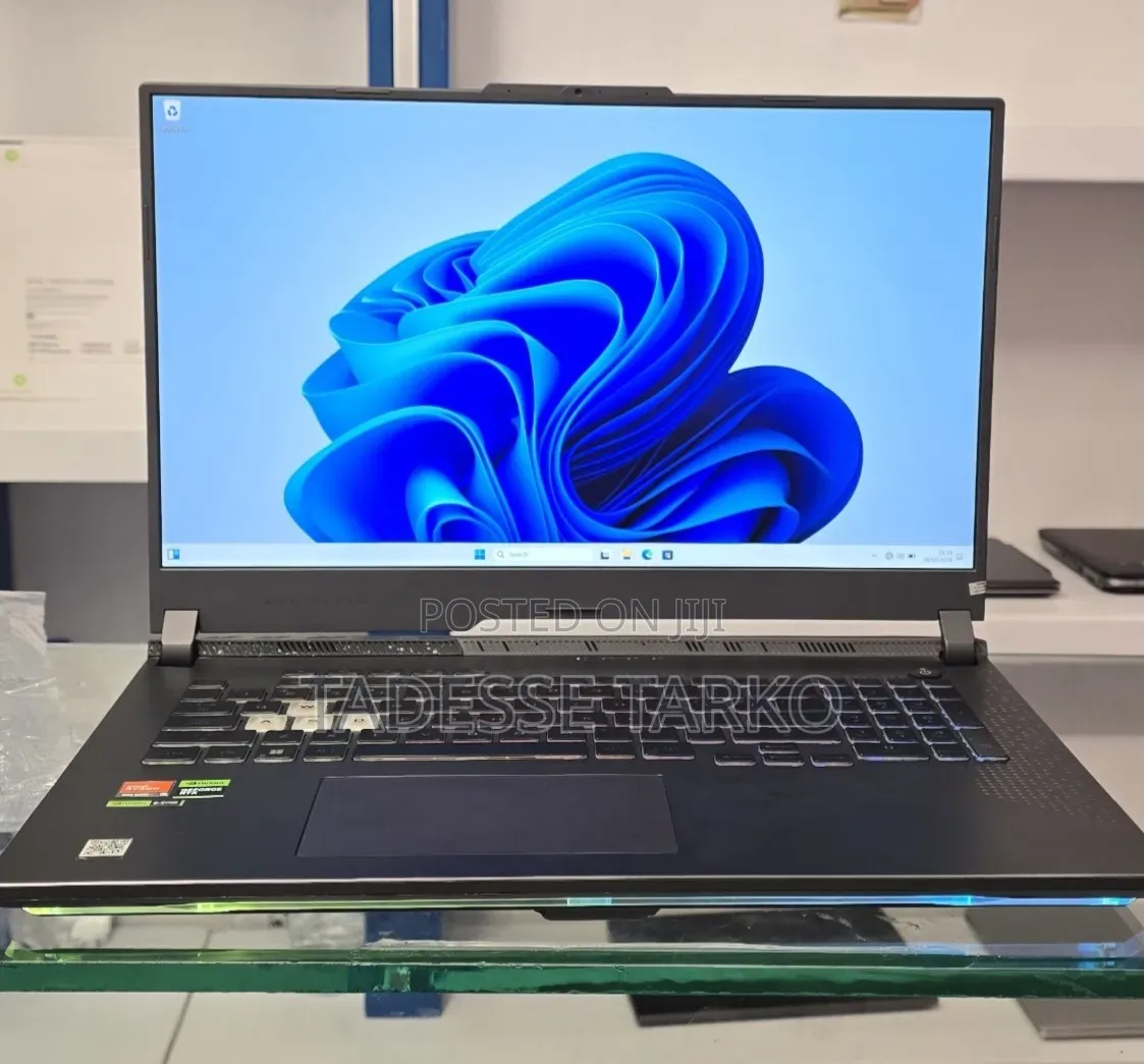 New Laptop Asus G71G 16GB AMD Ryzen 9 SSD 1T