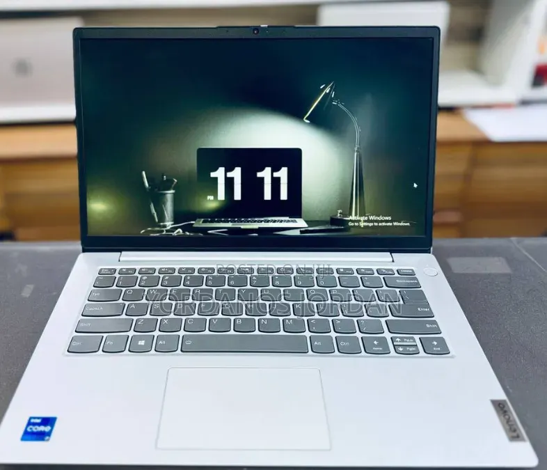New Laptop Lenovo Ideapad 3 12GB Intel Core i7 SSD 512GB