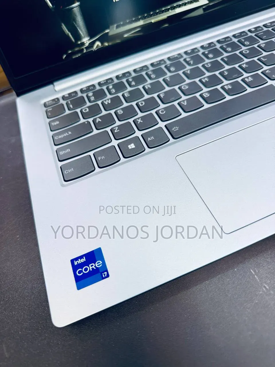 New Laptop Lenovo Ideapad 3 12GB Intel Core i7 SSD 512GB