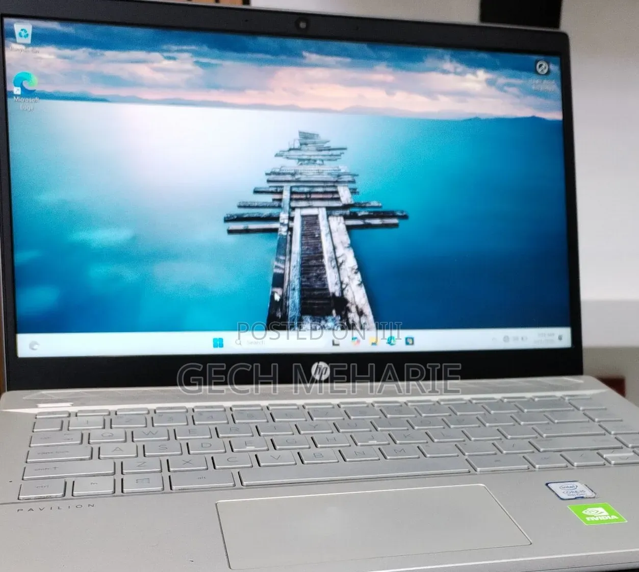 New Laptop HP Pavilion 14 8GB Intel Core i5 SSD 256GB