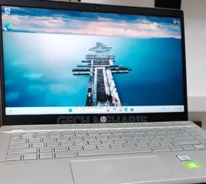 New Laptop HP Pavilion 14 8GB Intel Core i5 SSD 256GB