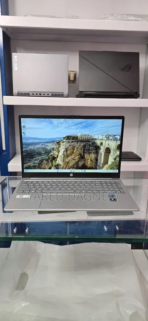 New Laptop HP Stream Notebook 16GB Intel Core i7 SSD 1T