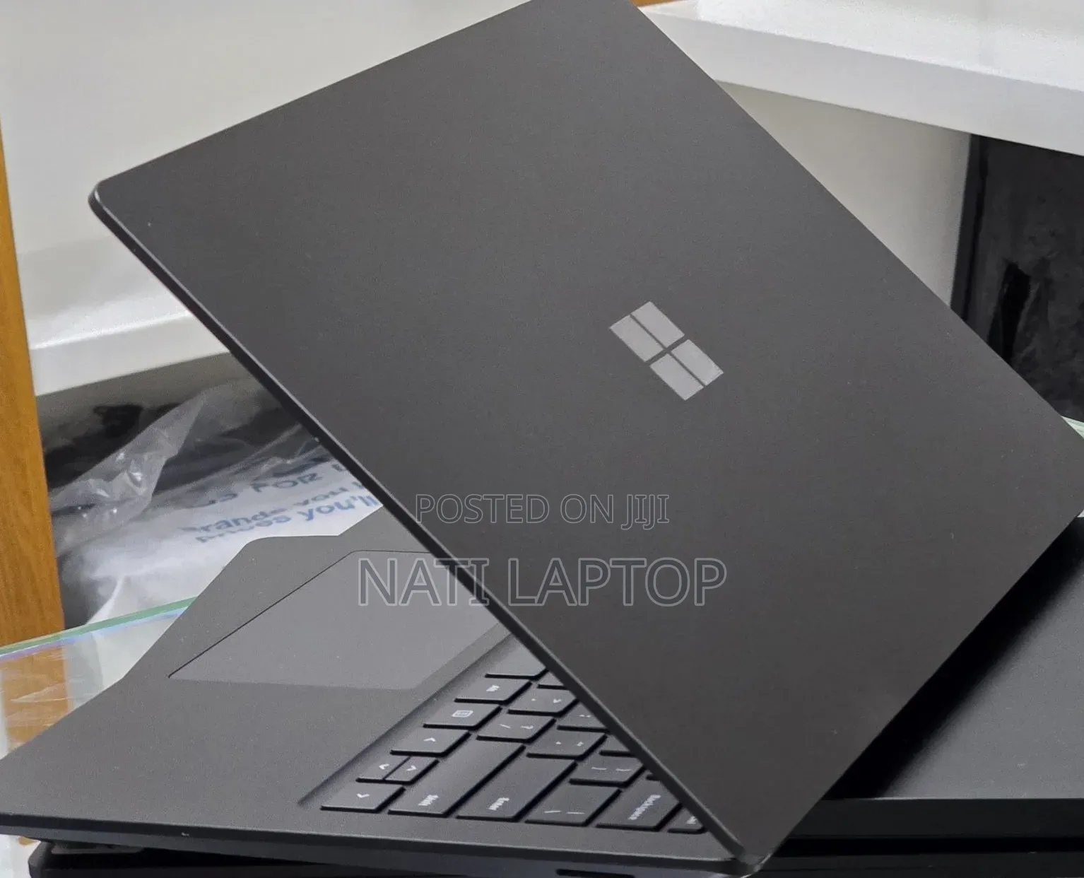 New Laptop Microsoft 16GB Intel Core i7 SSD 512GB