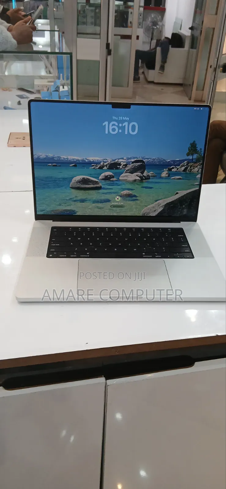 New Laptop Apple MacBook Pro 2021 M1 32GB Apple M1 Max SSD 1T