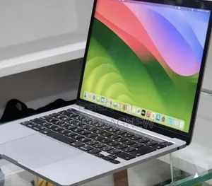 New Laptop Apple MacBook 2020 8GB Intel Core i5 SSD 512GB