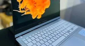 New Laptop Asus VivoBook 15 X505BA 16GB Intel Core Ultra 7 SSD 512GB