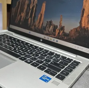 New Laptop HP EliteBook 840 G8 16GB Intel Core i5 SSD 512GB